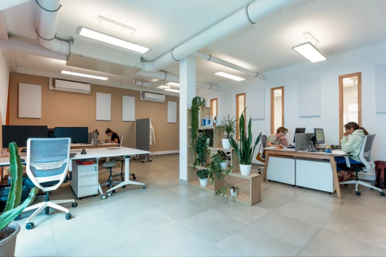 Open space dans un espace de coworking